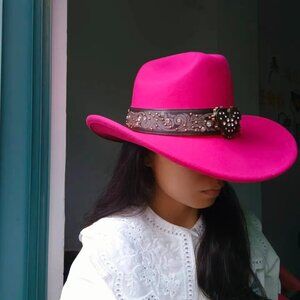 Chic Cowboy Ladies Hat